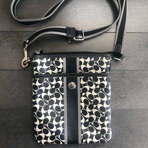 Coach crossbody messenger bag